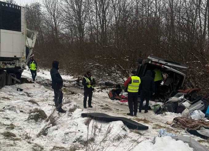 Поліція встановила особи всіх загиблих у страшній ДТП біля Львова: наймолодшій було лише 17 років