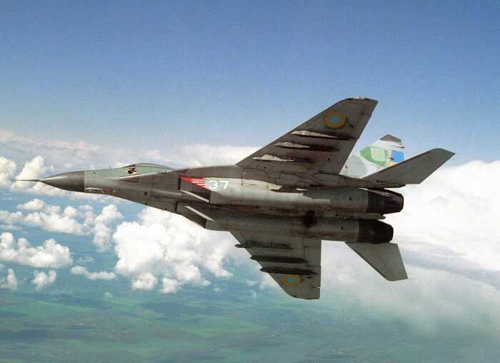 Український МіГ-29 знищує місце дислокації російських операторів FPV-дронів